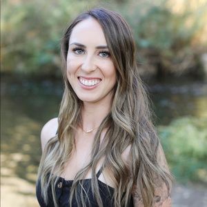 Meet your Posher, Maggie